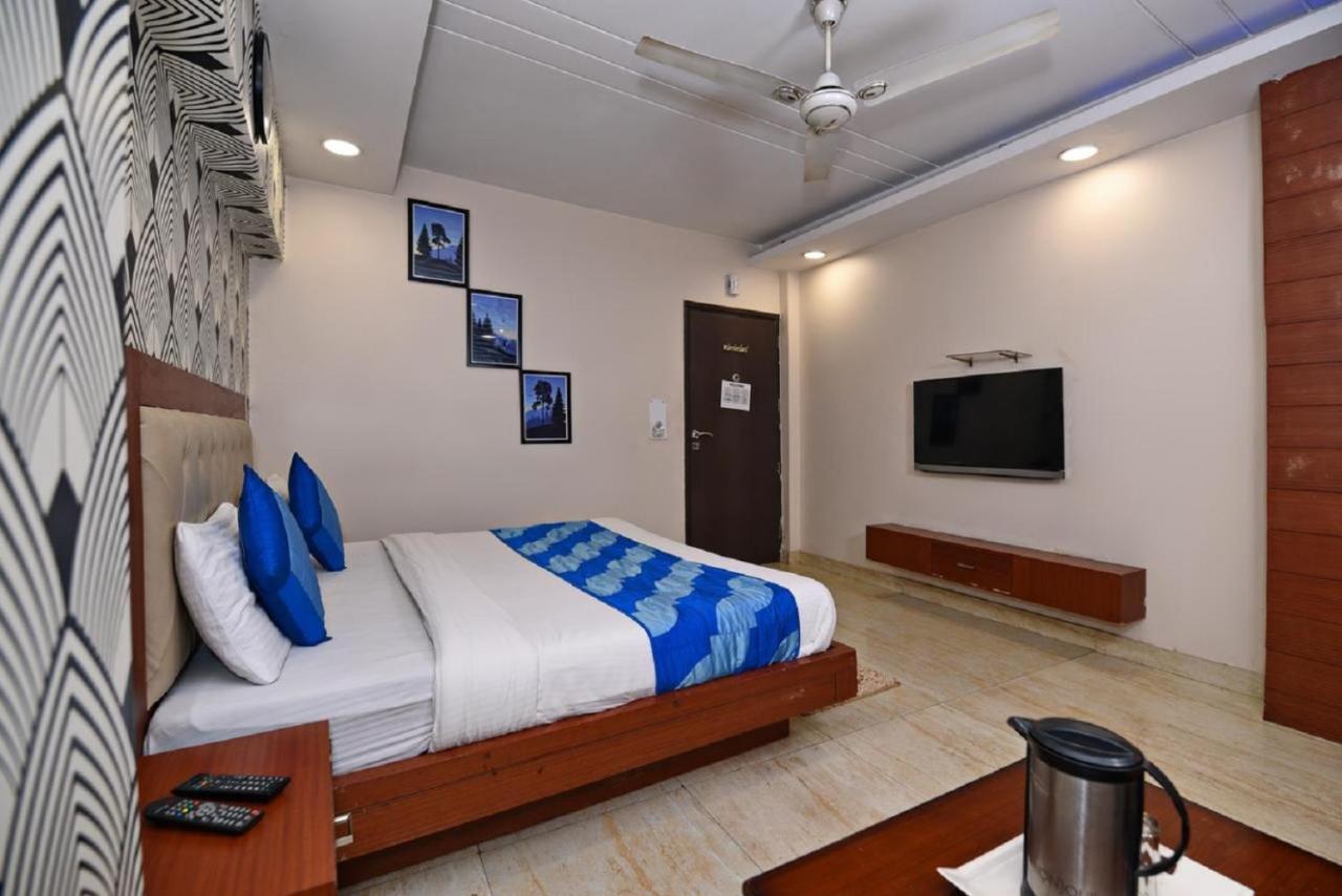 Ganga Ashoka Hotel Rishikesh Exterior photo