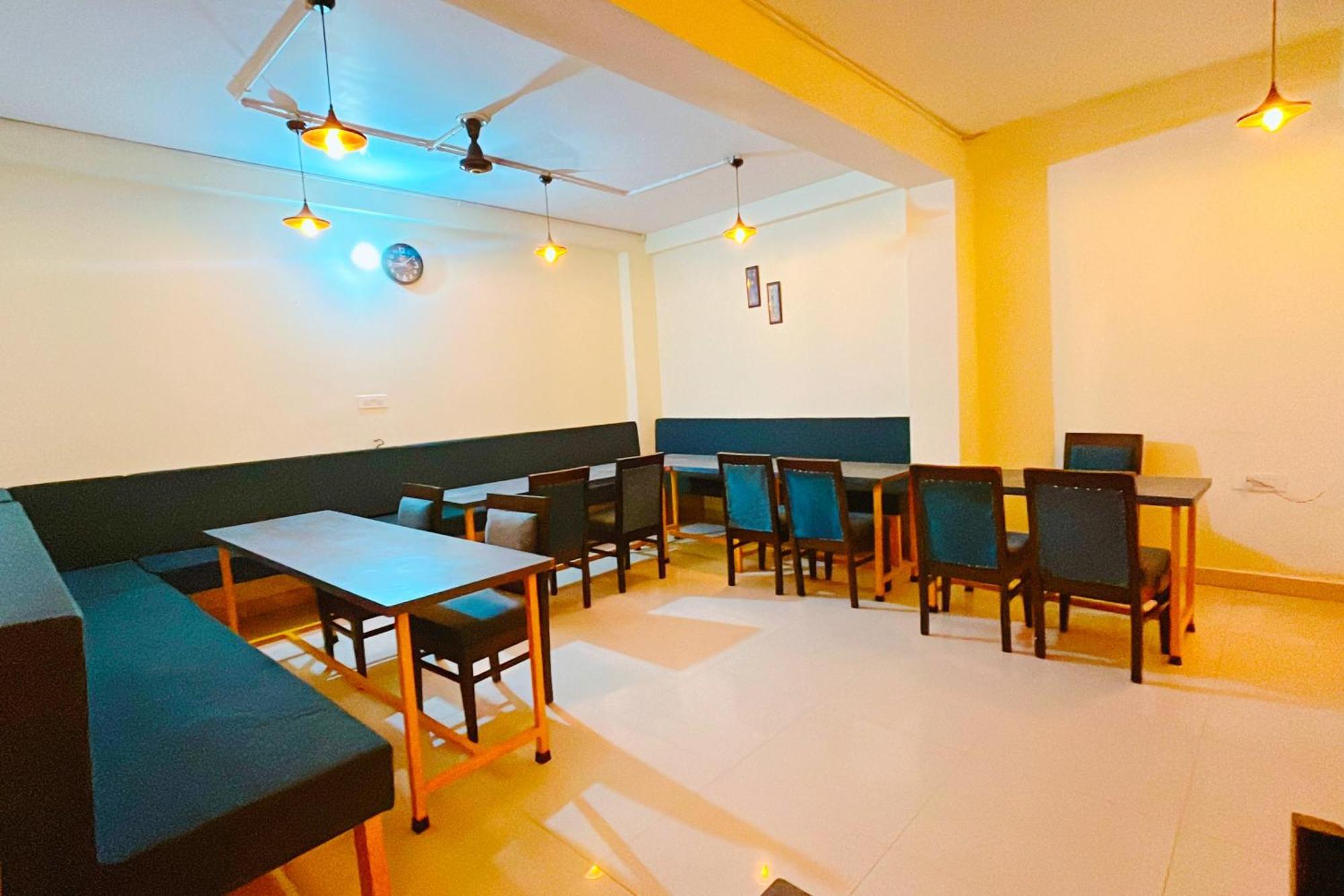 Ganga Ashoka Hotel Rishikesh Exterior photo