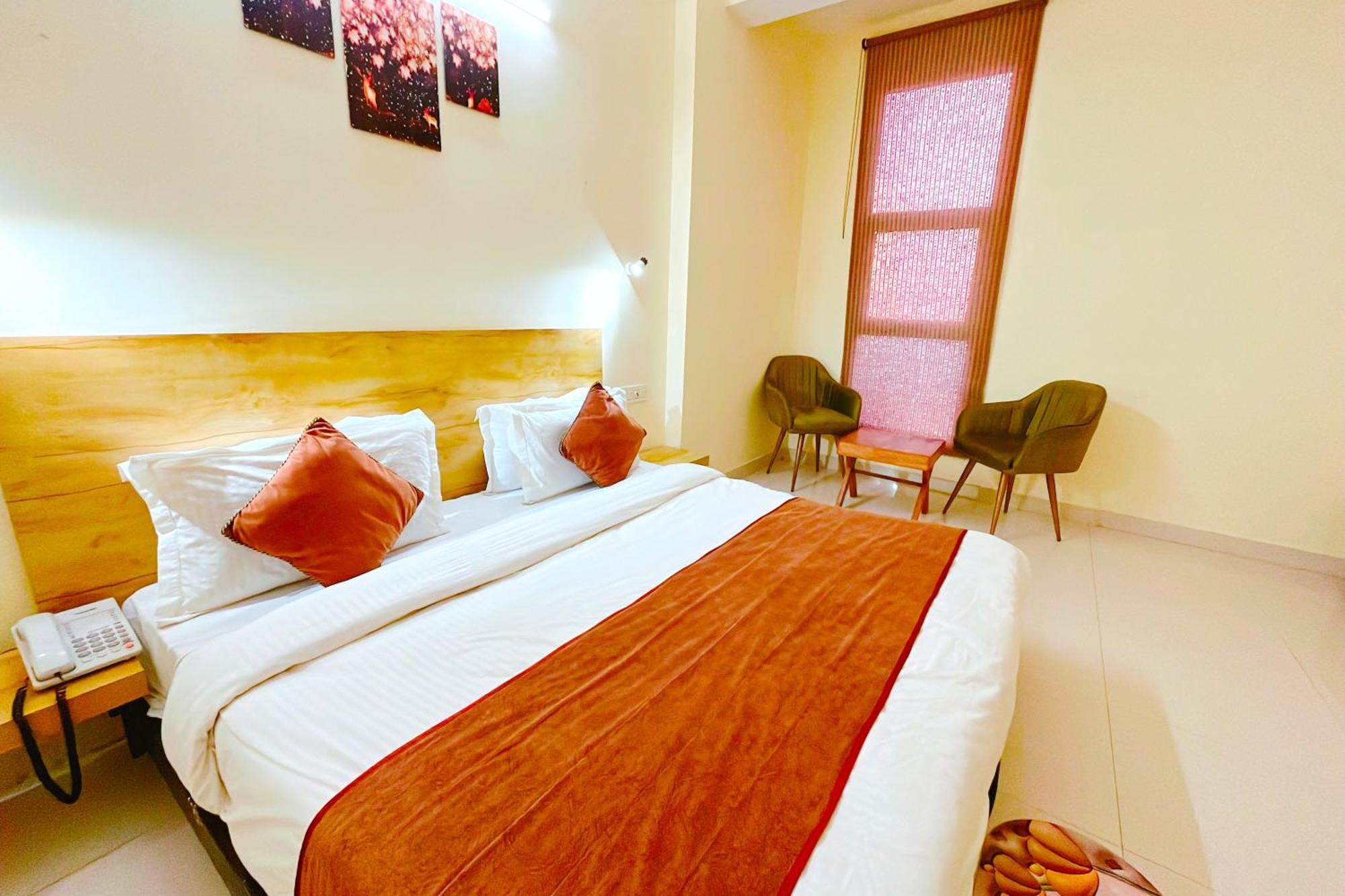 Ganga Ashoka Hotel Rishikesh Exterior photo
