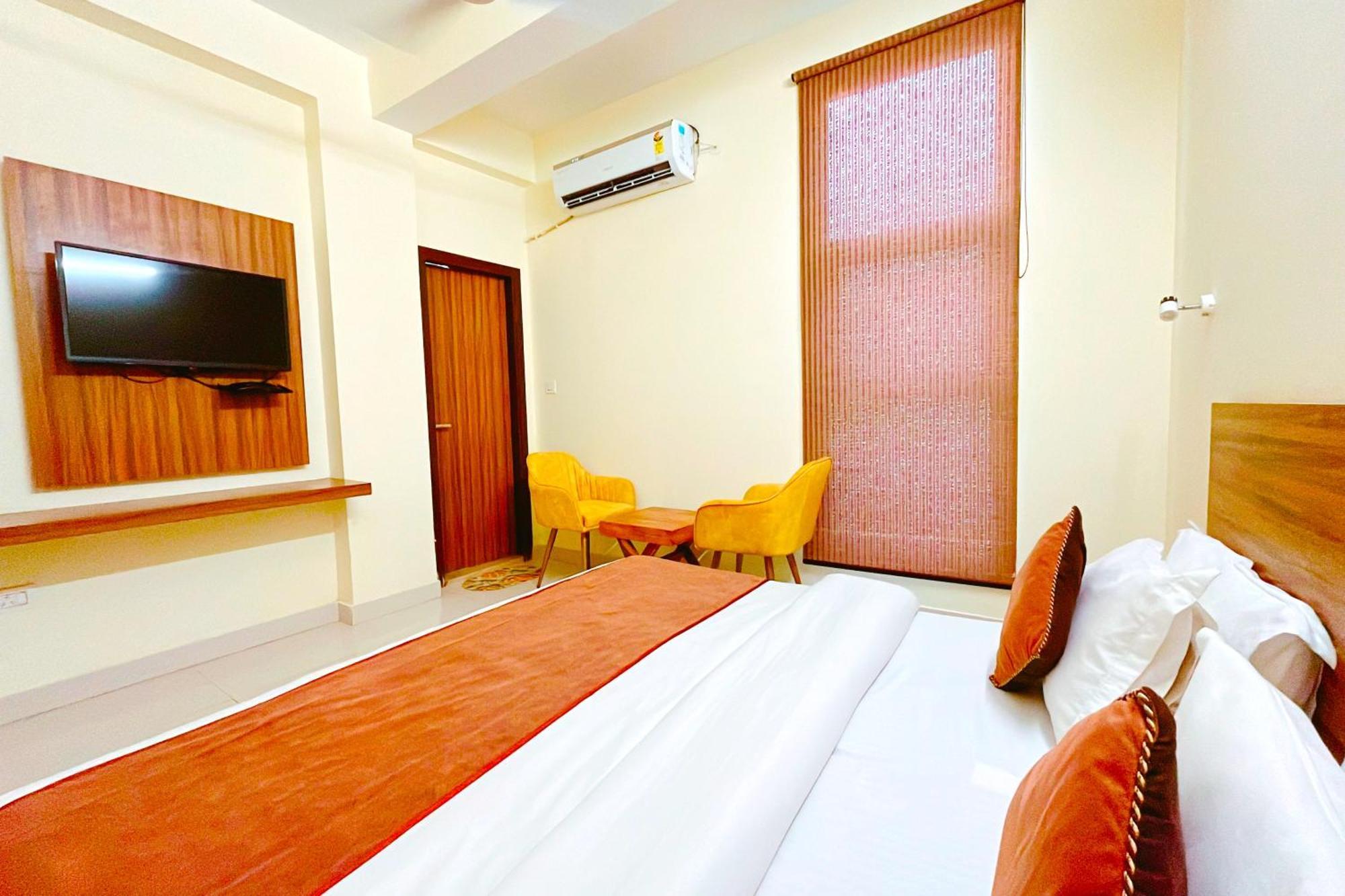 Ganga Ashoka Hotel Rishikesh Exterior photo