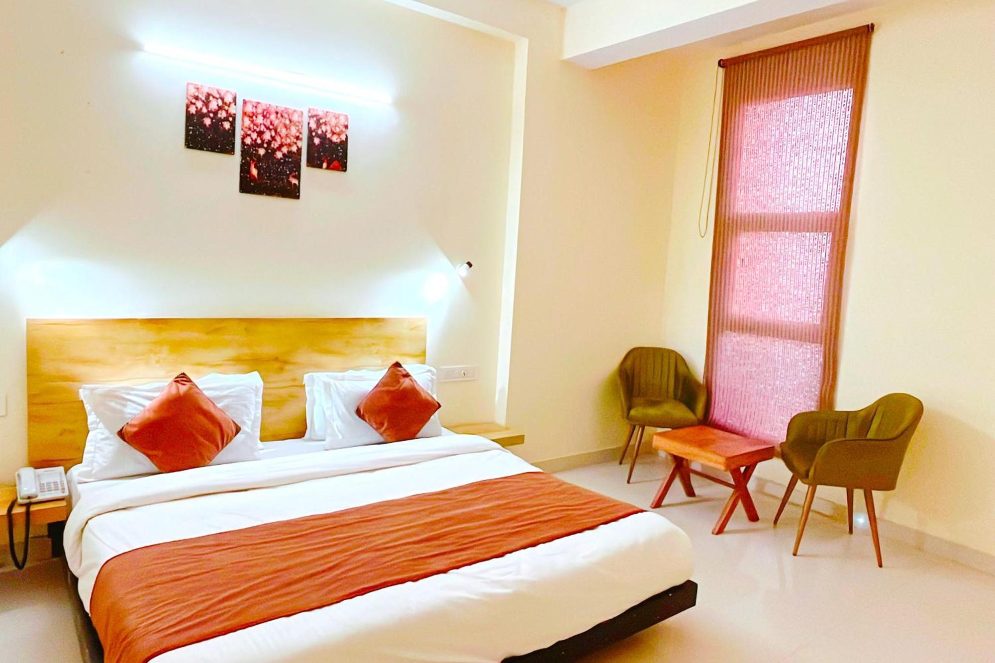Ganga Ashoka Hotel Rishikesh Exterior photo