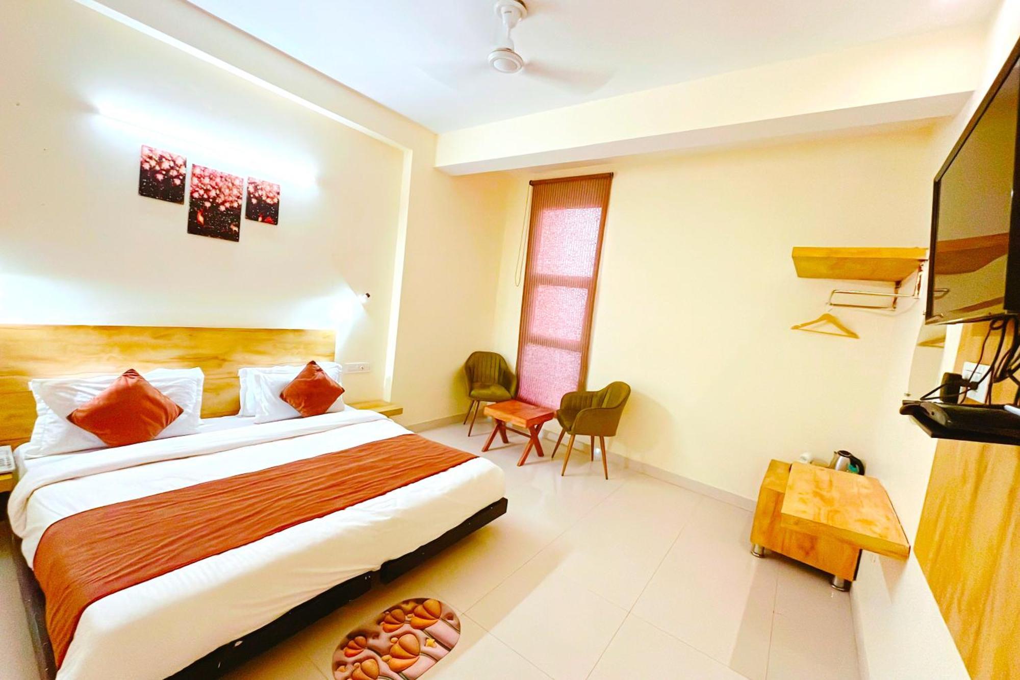 Ganga Ashoka Hotel Rishikesh Exterior photo